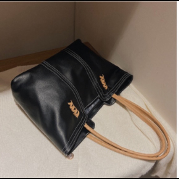 Carry-All Tote Bag - Picture 2 of 4